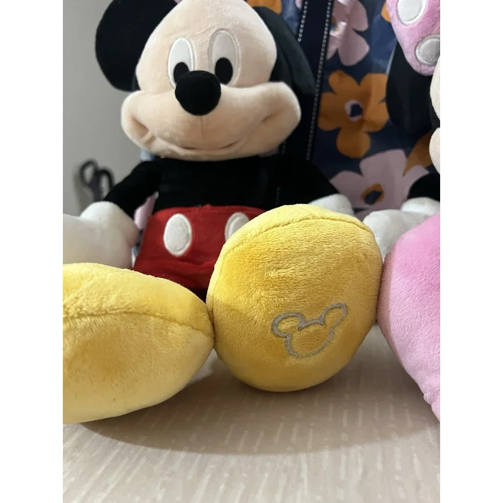 Lot of 2 - Mickey and Minnie Mouse 18‎ Inch Plush - EUC Let's Play